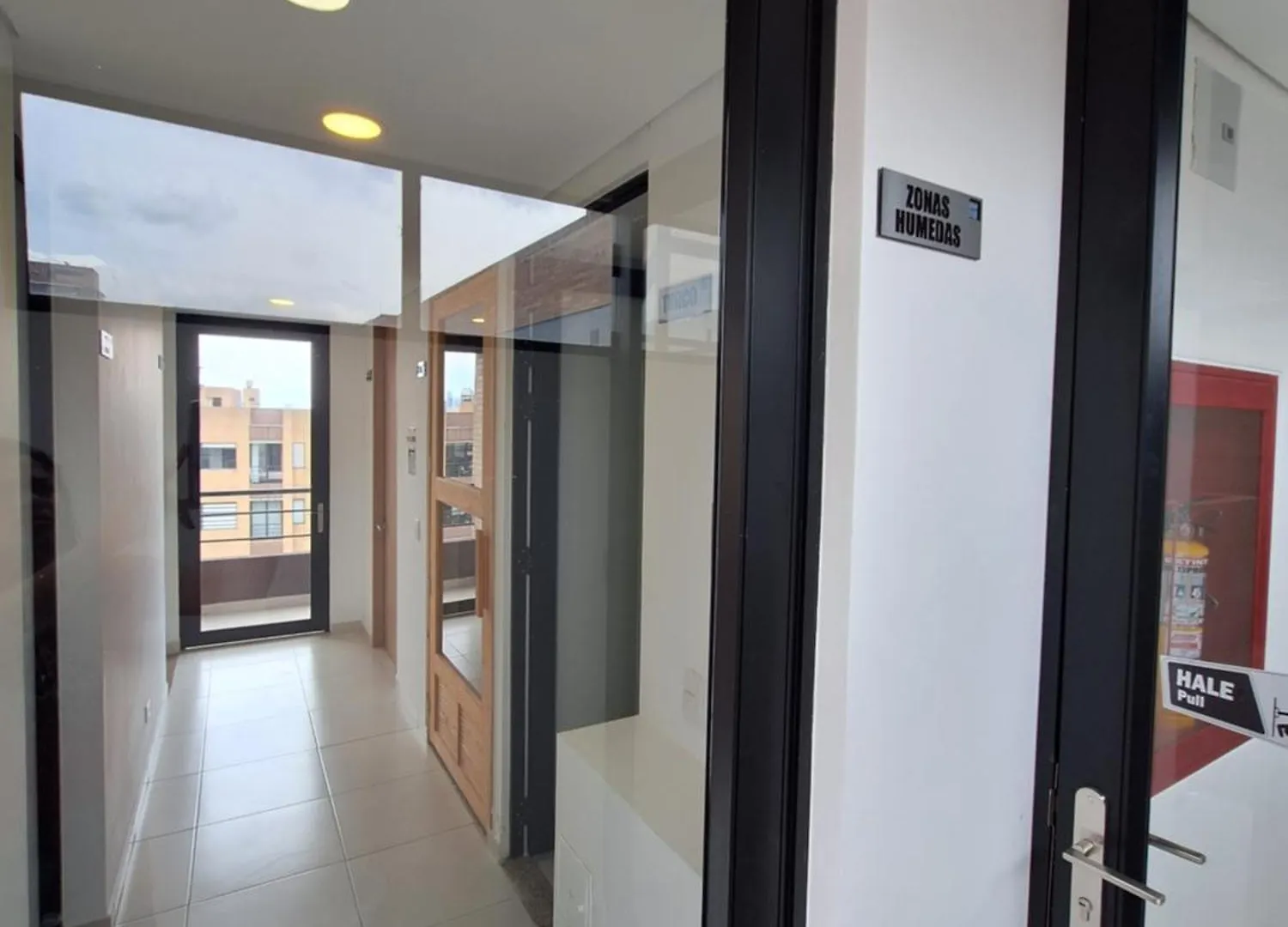 Estudio En Edificio Con Piscina Climatizada Bogota Colombia