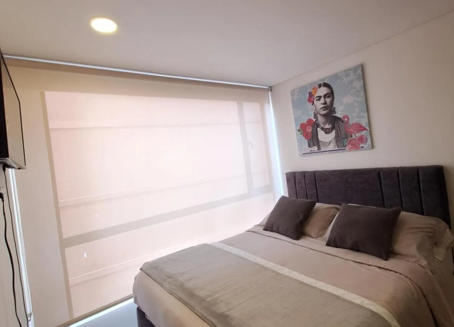 Estudio En Edificio Con Piscina Climatizada Bogota 0*,  Colombia